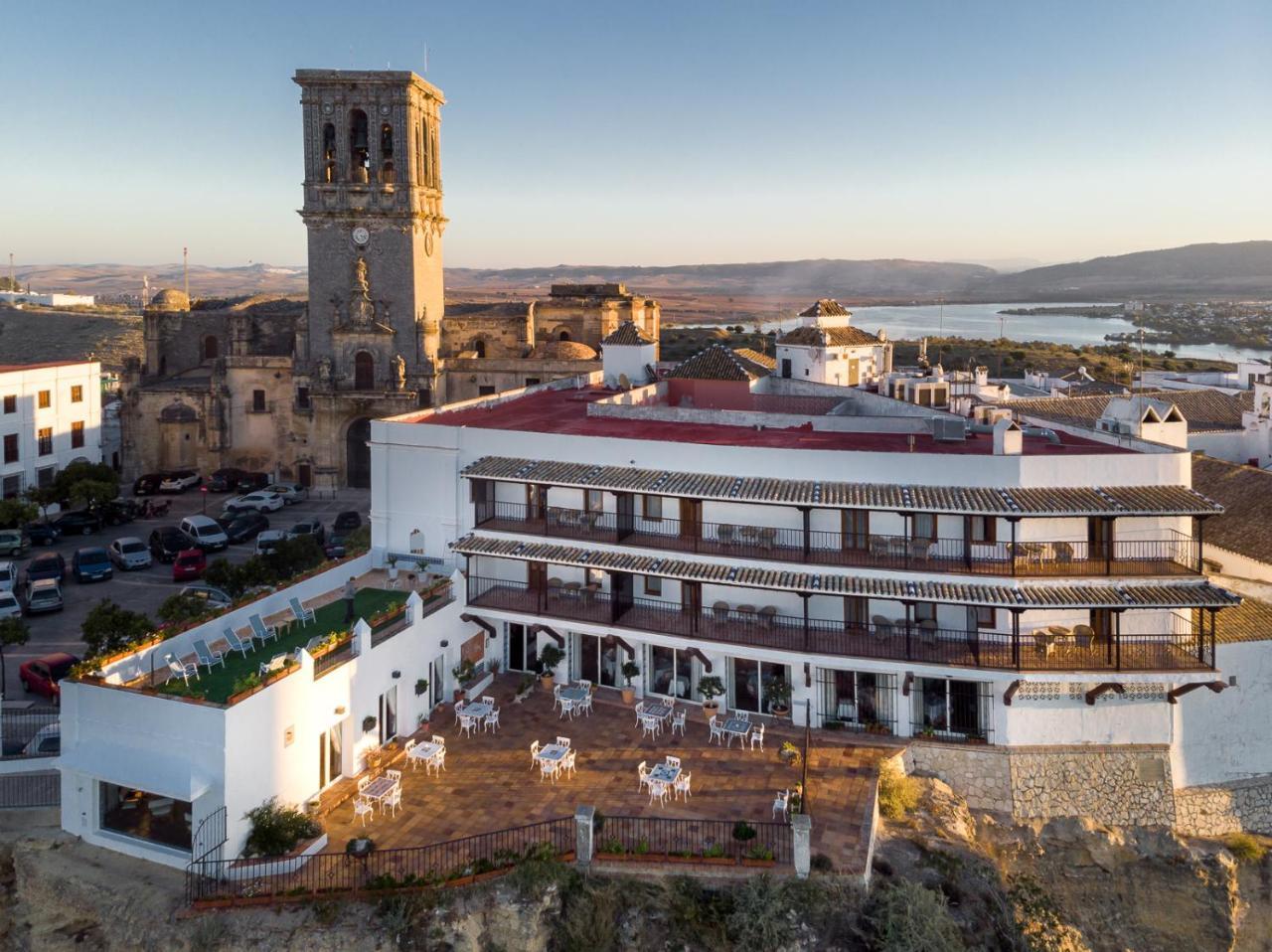 Parador De Arcos De La Frontera Bagian luar foto
